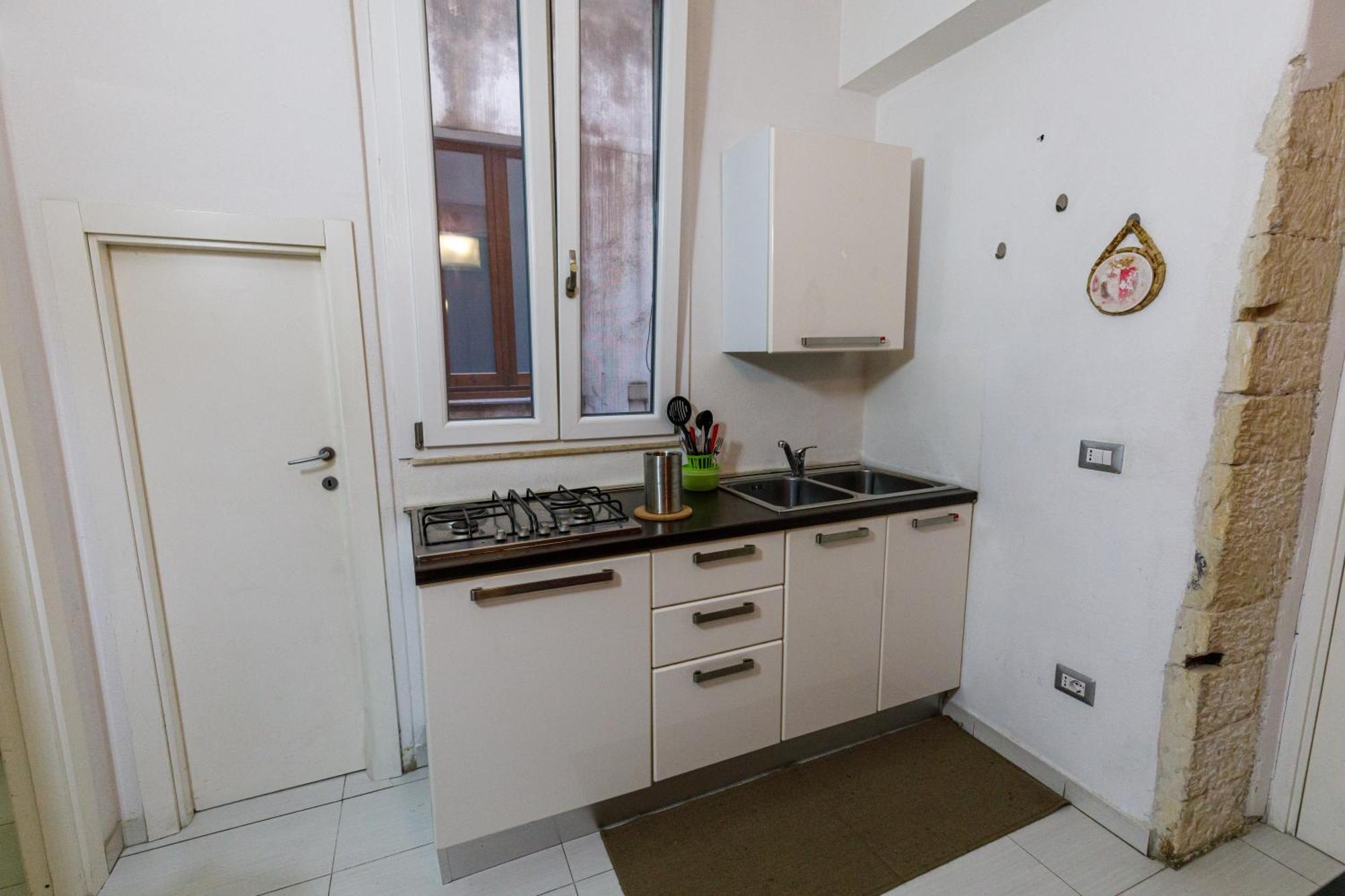 Onlyrooms II - Old Town & Typical Food Cagliari Room photo