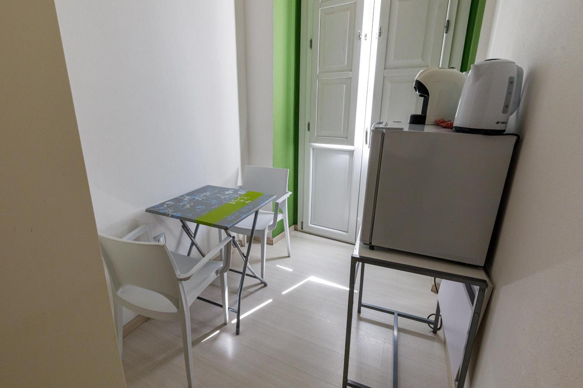 Onlyrooms II - Old Town & Typical Food Cagliari Room photo